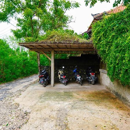 Darsan Lembongan Boutique Cottage นูซาเลมโบงัน ภายนอก รูปภาพ